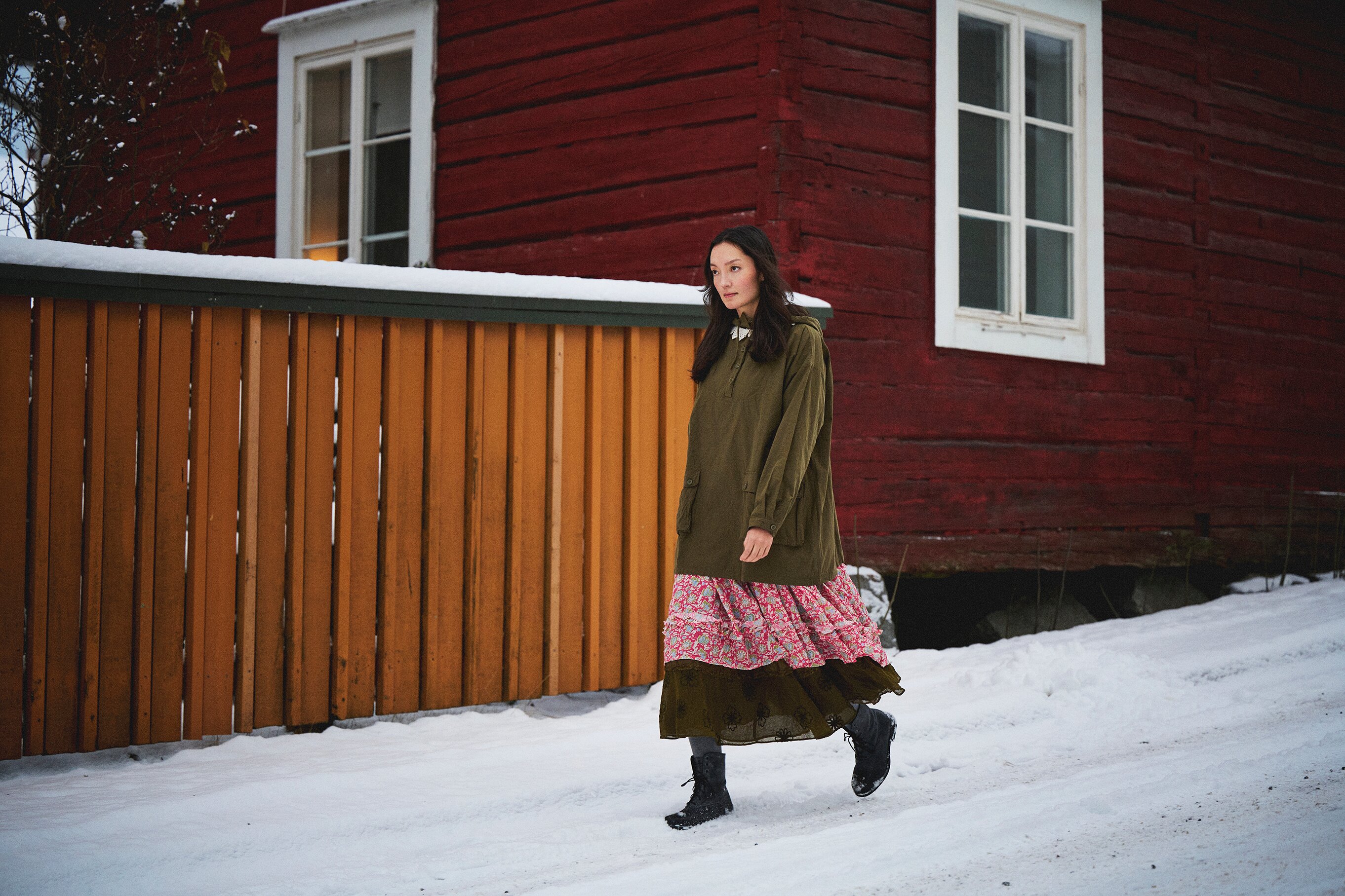 https://www.ewaiwalla.se/pub_docs/files/Ewa-i-Walla---Snow-anorak-Trude-dress-Pirjo-skirt.png