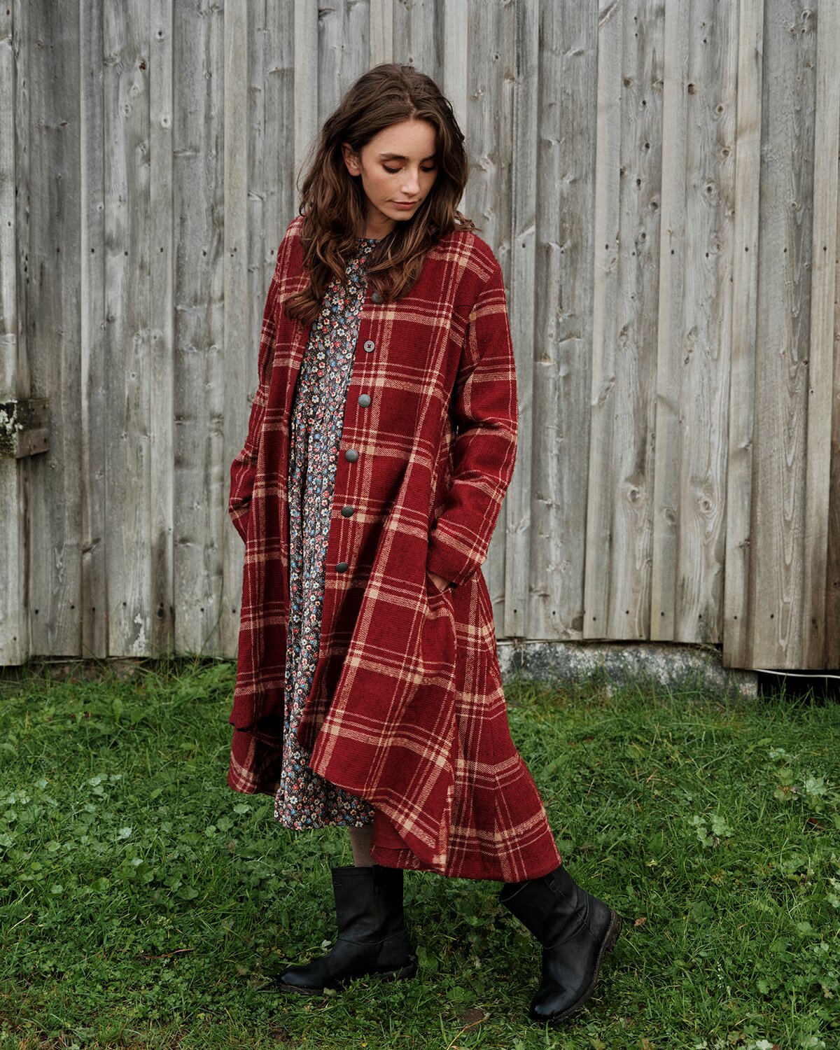 https://www.ewaiwalla.se/pub_docs/files/Ewa-i-Walla---Tuula-coat-Ina-dress.png